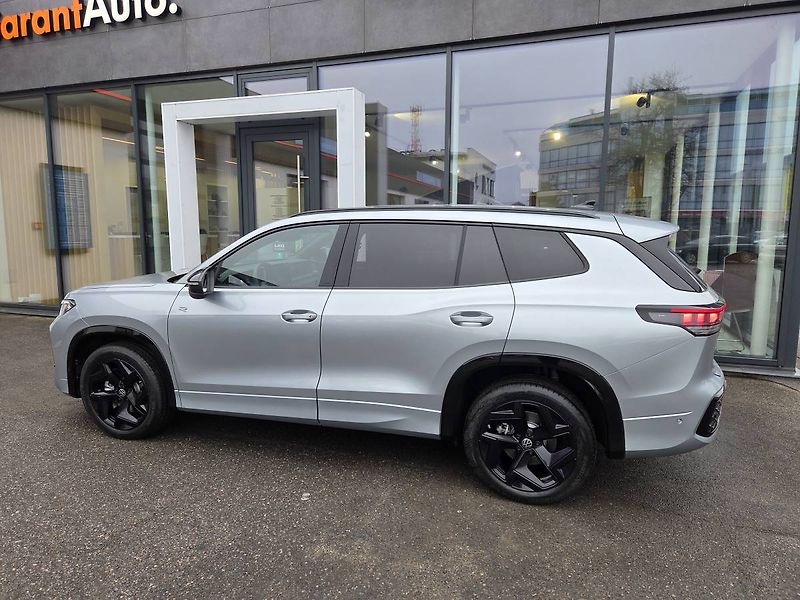 Volkswagen Tayron (2026) R-line 2.0 TDI 142 kW 4M DSG 7 - fotka 2 z 62