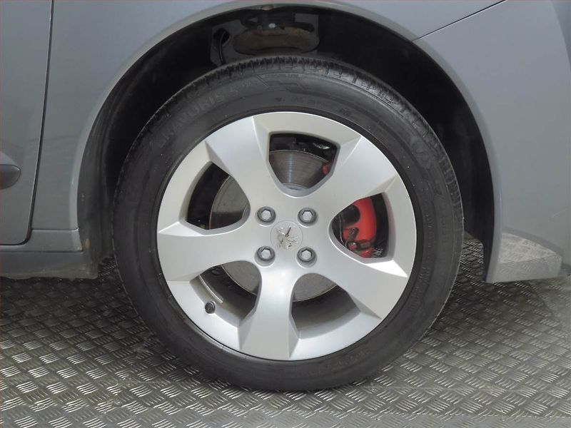 Peugeot 3008 (2012) 1.6 THP, Tempomat - fotka 14 z 21