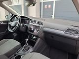 Volkswagen Tiguan (2021) 1.5 TSI Life Business, ZÁRUKA - náhled 20