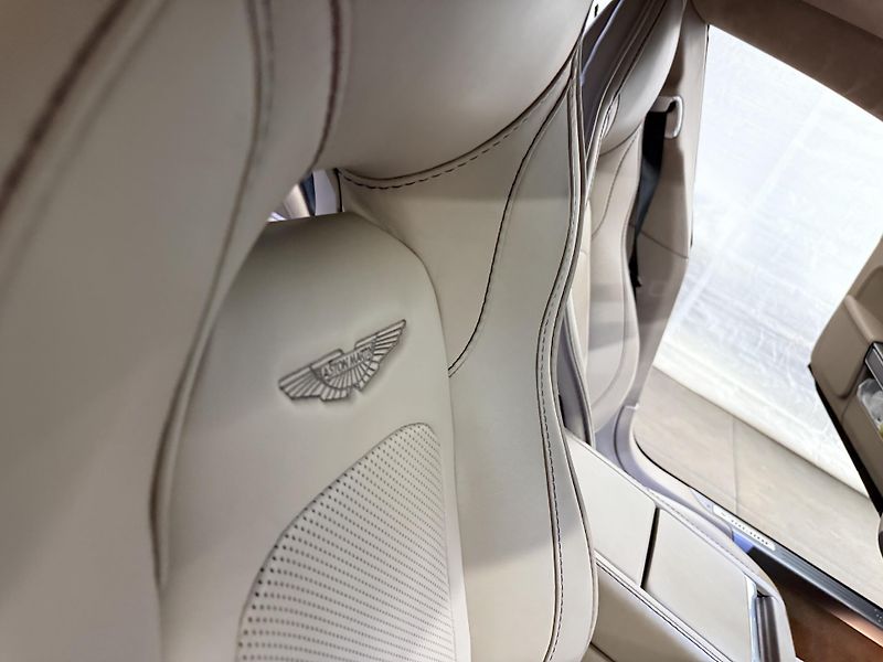 Aston Martin Rapide (2016) S 6.0 560PS,AT-8ST,SERVIS - fotka 27 z 72