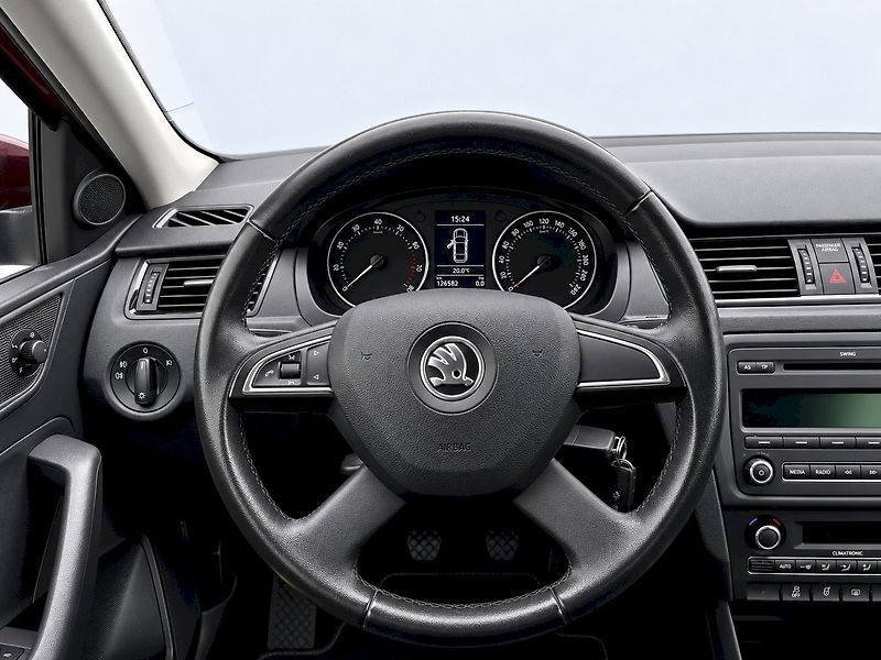 Škoda Rapid (2013) AMBIT 63/1.2TSI 5G - fotka 11 z 27