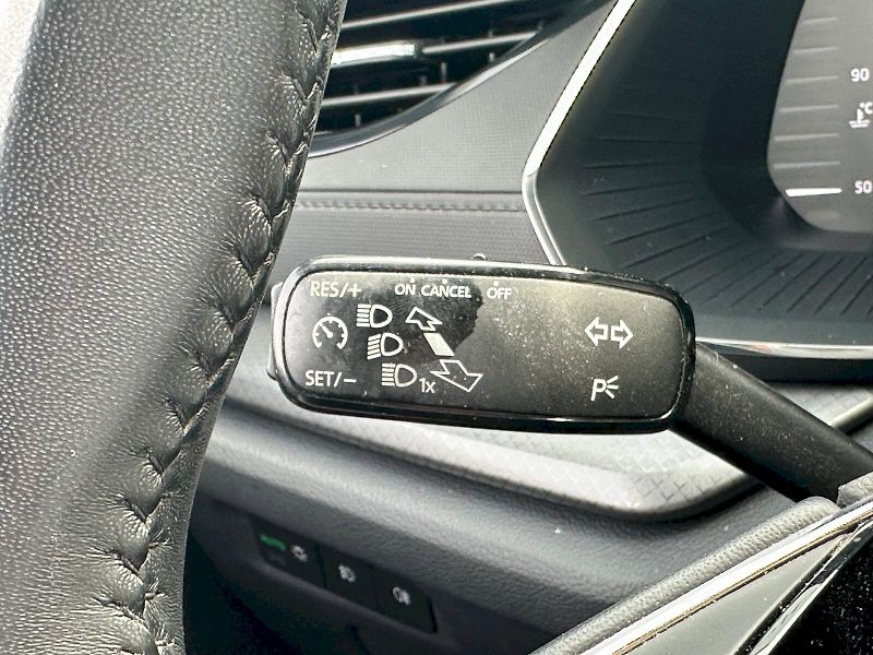 Škoda Octavia (2023) 2.0 TDI 85kW Ambition Combi - fotka 9 z 21