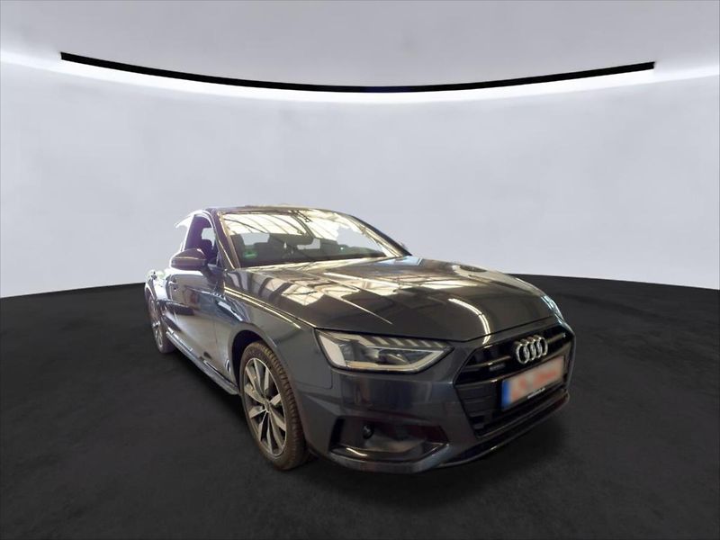 Audi A4 2,0 TDI QUATTRO KEYLESS KAMERA - fotka 2 z 10