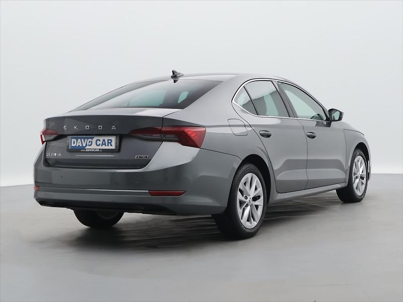 Škoda Octavia 1,5 TSI DSG Style Matrix DPH - fotka 7 z 35