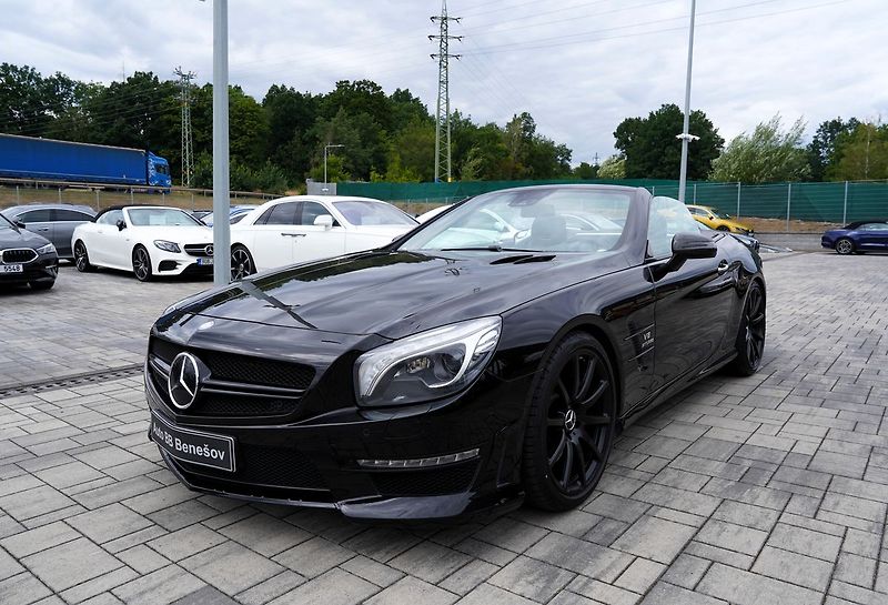 Mercedes-Benz SL 63 AMG Performance/ČR/570PS - fotka 9 z 50