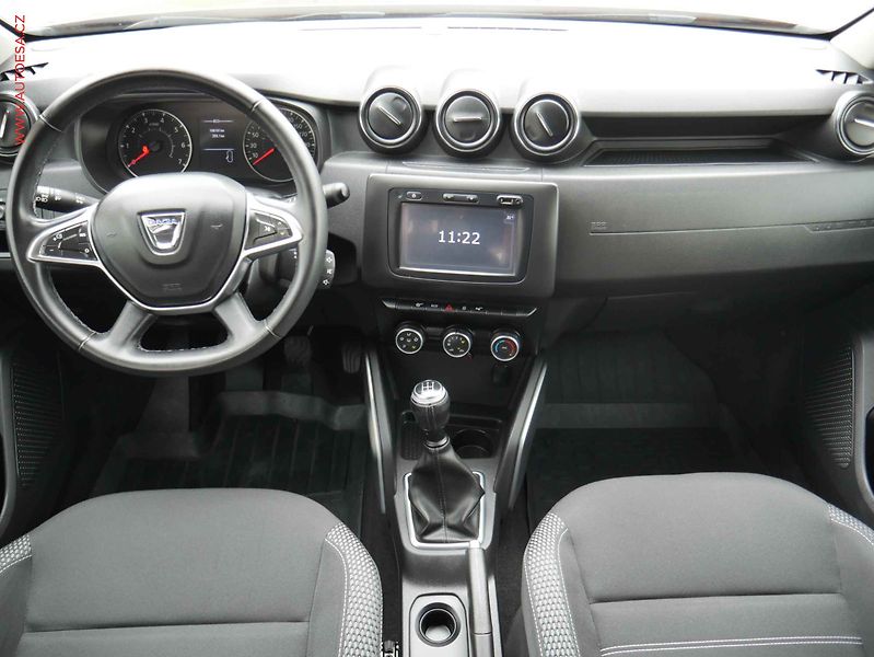 Dacia Duster (2018) 1.6i, ČR, AC, park.kamera - fotka 8 z 21