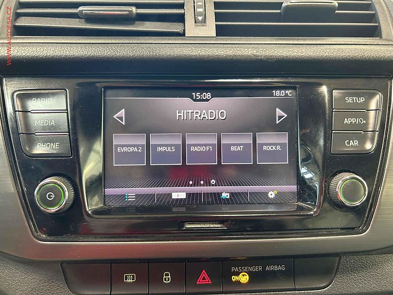Škoda Fabia (2019) 1.0 TSi, ČR, LED, park.čidla - fotka 11 z 16