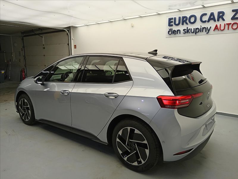 Volkswagen ID.3 Pro People 150 kW, 59 kWh - fotka 4 z 15