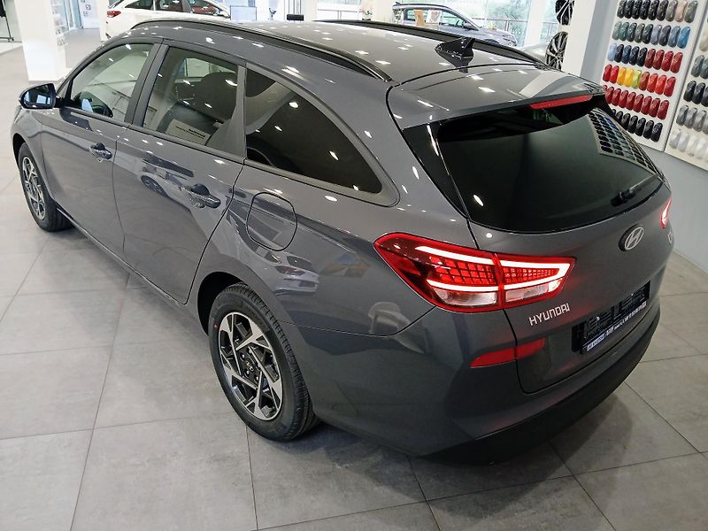 Hyundai i30 (2026) 1.0 T-GDI GO Czech! - fotka 5 z 16