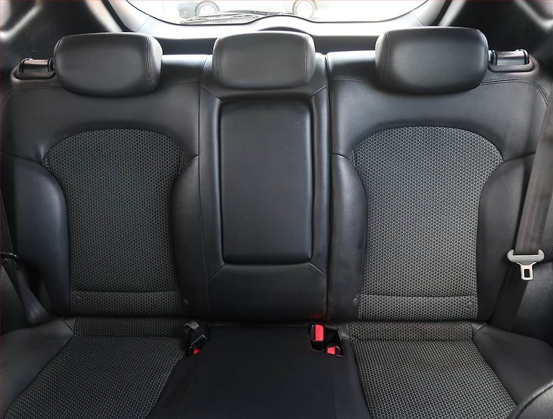 Hyundai ix35 (2012) 1.6 GDI, Tempomat - fotka 10 z 17