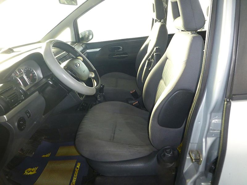Ford Galaxy (2002) 1,9TDI 85KW*DIGIKL*TAŽNÉ*7MÍST - fotka 9 z 21