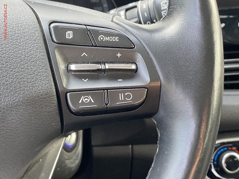 Hyundai i30 (2020) 1.5 T-GDi, 1.maj,ČR, Smart - fotka 14 z 22