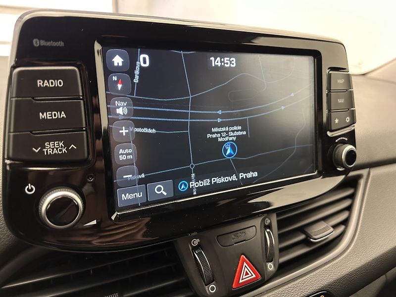 Hyundai i30 1.6 CRDI style - fotka 14 z 25
