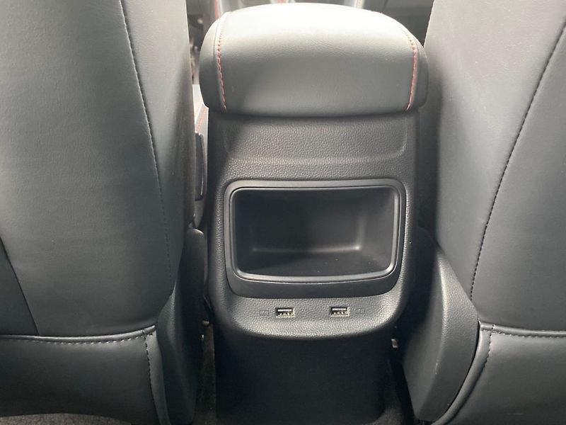 MG ZS (2023) 1,0 T. Exclusive (82kW) Aut. - fotka 28 z 33