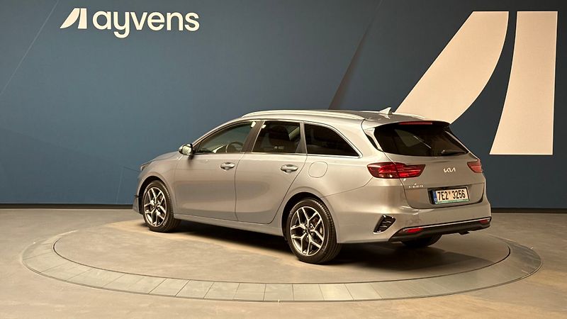 Kia Ceed 1.5 T-GDI 118kW Top SW - fotka 3 z 4
