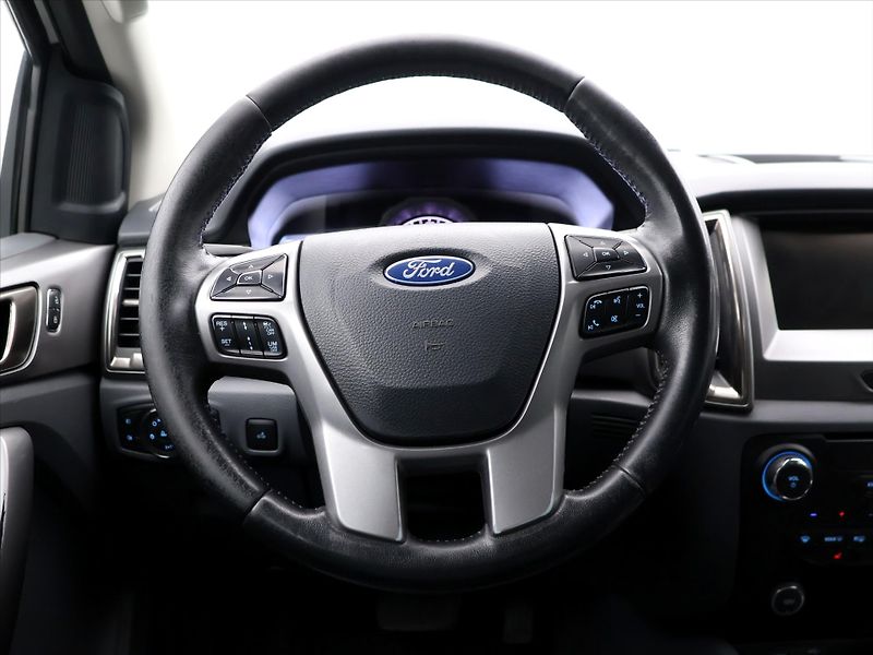 Ford Ranger 3,2 DTI  147KW CZ 1.MAJ SH 4X4 - fotka 19 z 39