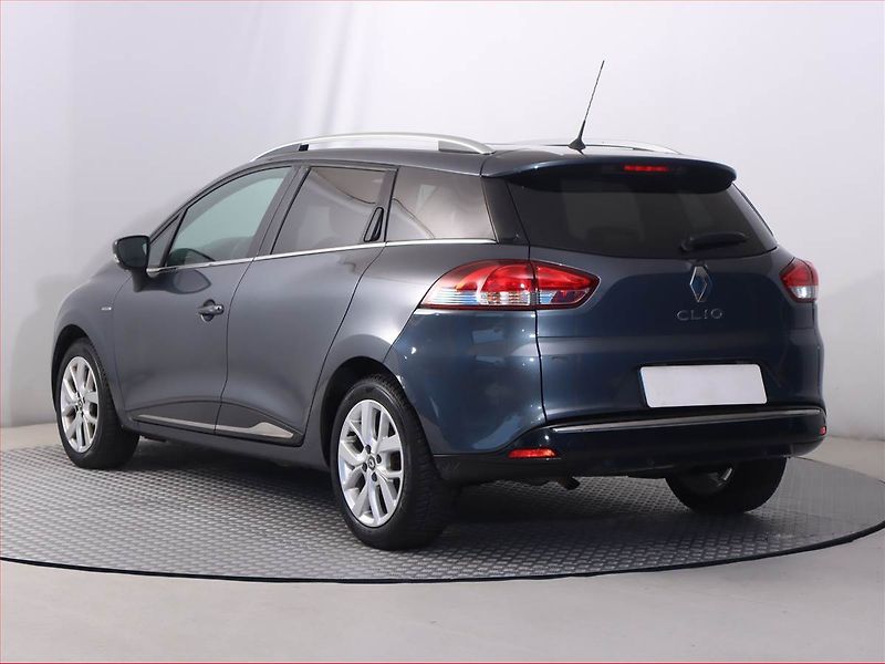 Renault Clio (2019) Limited 0.9 TCe, Serv.kniha - fotka 4 z 19
