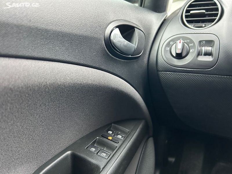 Seat Altea (2014) XL2.0 TDi 103KW 4x4 pěkný stav - fotka 21 z 36