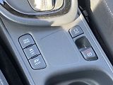 Toyota Yaris 1.5HEV, ČR, Style, záruka - náhled 23