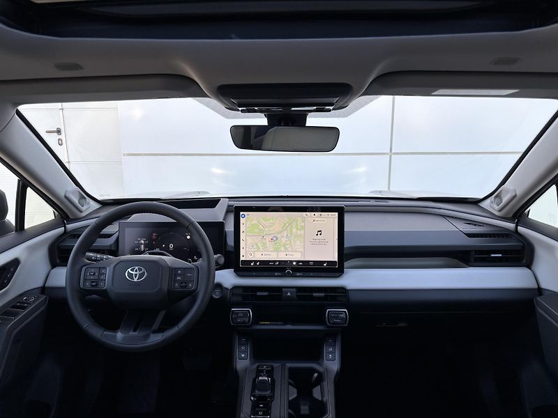 Toyota RAV4 (2026) EXECUTIVE Skyview 2,5 PHEV 4x4 - fotka 5 z 14