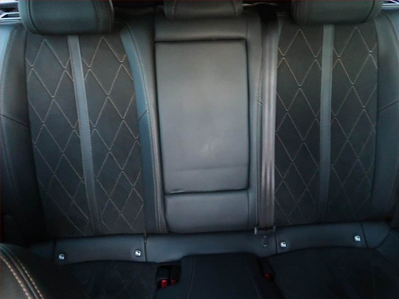 Peugeot 508 (2022) 1.5 BlueHDi, Automat, Kůže - fotka 10 z 19