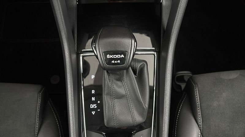 Škoda Kodiaq 2.0 TDI DSG 4x4 Style - fotka 25 z 29