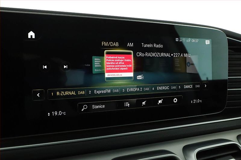 Mercedes-Benz GLE (2022) 300 d - fotka 17 z 20