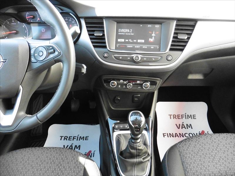 Opel Crossland 1,2T Innovation - fotka 11 z 15