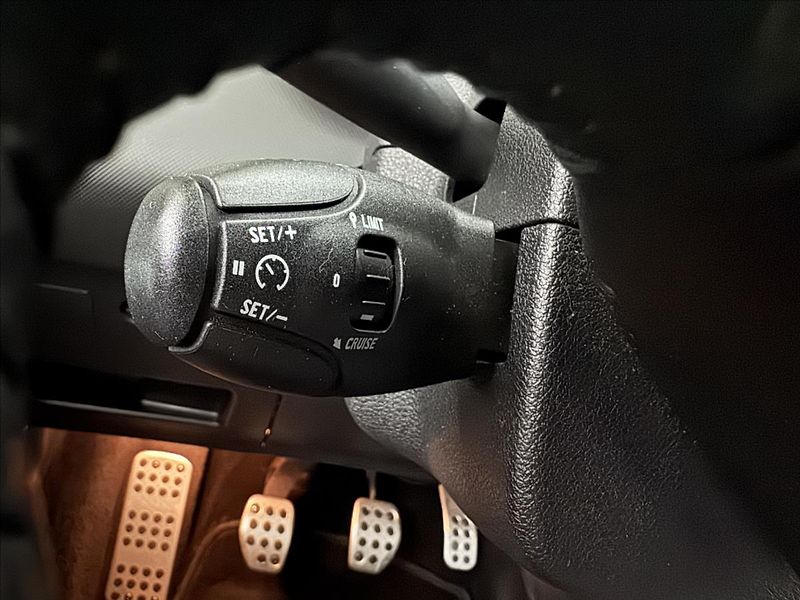 Peugeot 308 1,6 KABRIO DPH NAVI SERVIS  CC - fotka 15 z 39