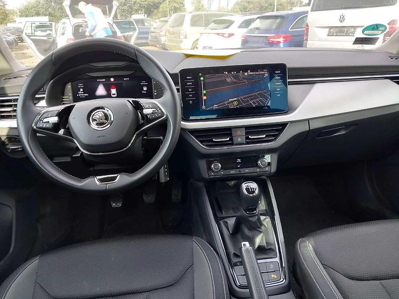 Škoda Scala (2023) 1.5TSI Tour*NAV*ACC*CAM - fotka 8 z 15