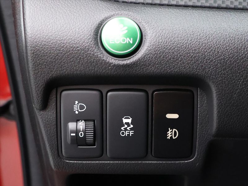 Honda CR-V 1,6 D 88kW Comfort CZ Navi - fotka 16 z 38