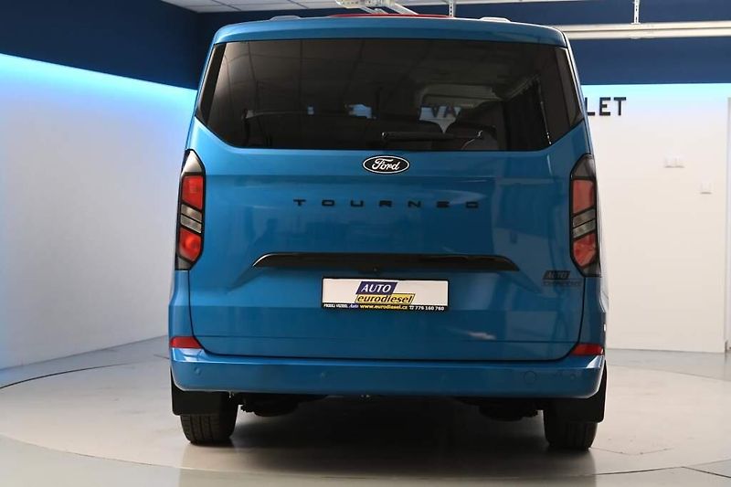 Ford Tourneo Custom (2025) 2.0 320 L1H1 8 Míst LED Kamera - fotka 6 z 38