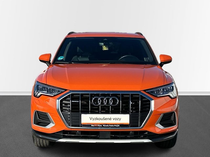 Audi Q3 Advanced 2.0 TDI 110 kW S tron - fotka 4 z 23