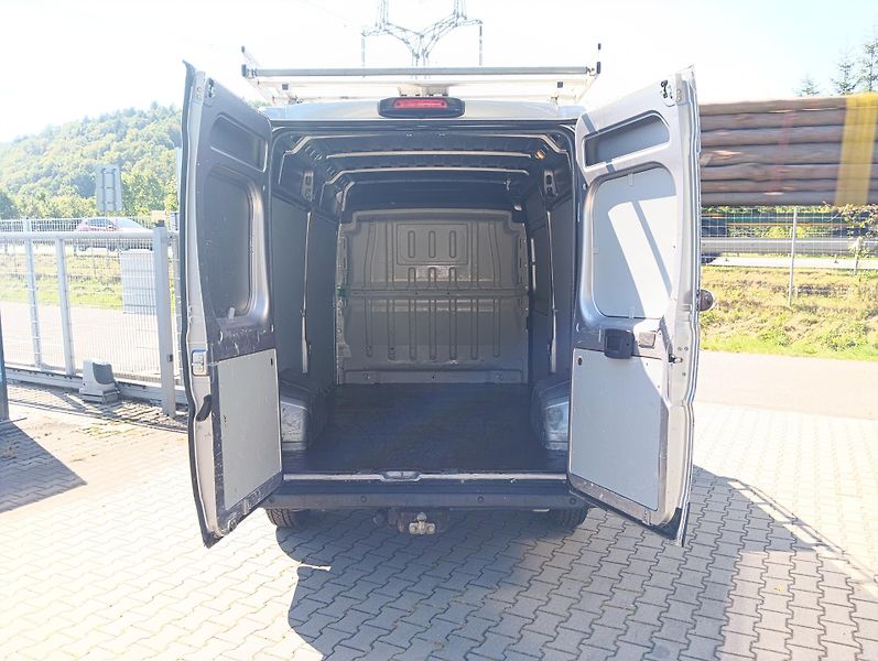 Citroën Jumper (2020) Furgon 3500 L2H2 140k 2.2 BHDi - fotka 11 z 23