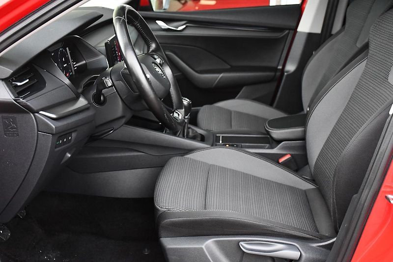 Škoda Octavia 1.5TSi ČR 1M Ambition - fotka 13 z 41