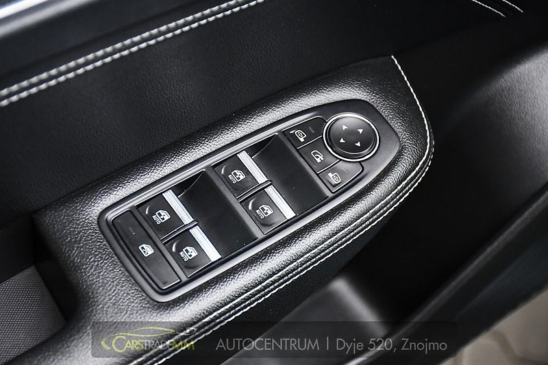 Renault Arkana 1.6E-TECH  - fotka 24 z 50