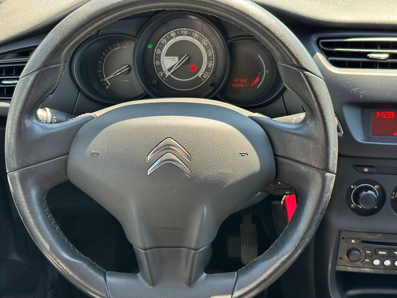 Citroën C3 (2014) FLASH 1.0i 50kW - fotka 16 z 31
