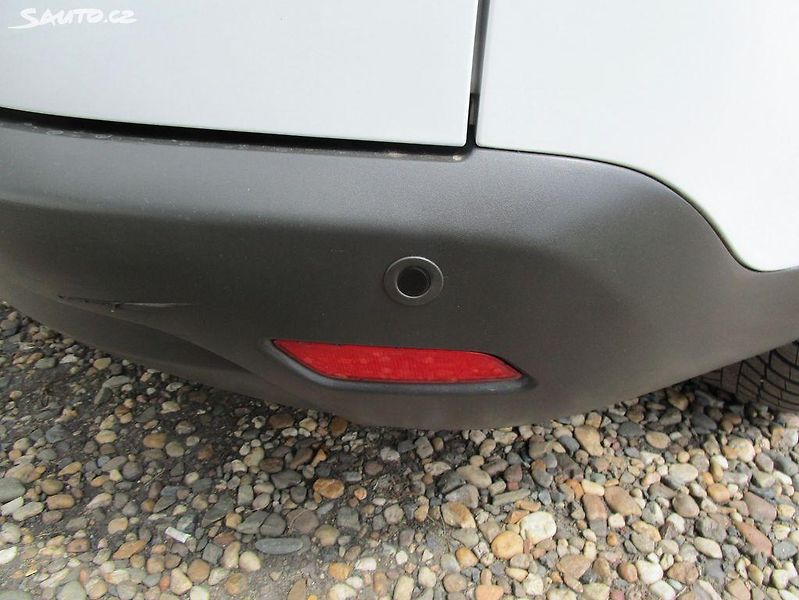 Ford S-MAX (2009) 2,0TDci-103KW-AUTOMAT - fotka 8 z 17