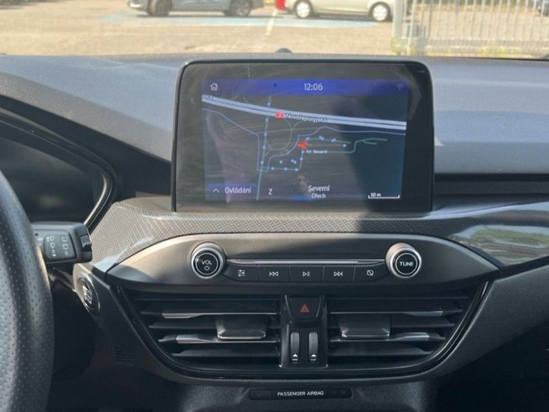 Ford Focus 1,0i,114KW,ST-LINE - fotka 10 z 14