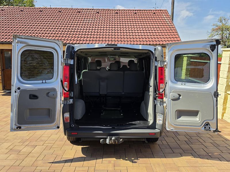 Opel Vivaro 2.0CDTi 84kW 6-MÍST*KLIMA*T.Z. - fotka 20 z 39