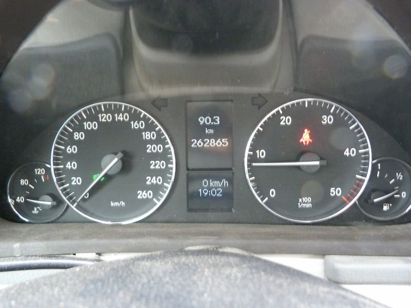 Mercedes-Benz Třídy C 200 CDI - fotka 21 z 21