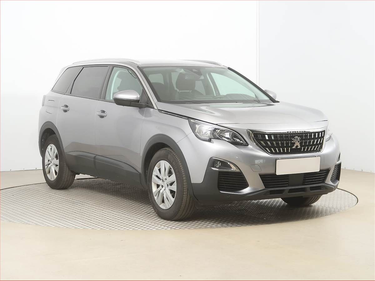 Peugeot 5008 PureTech 130