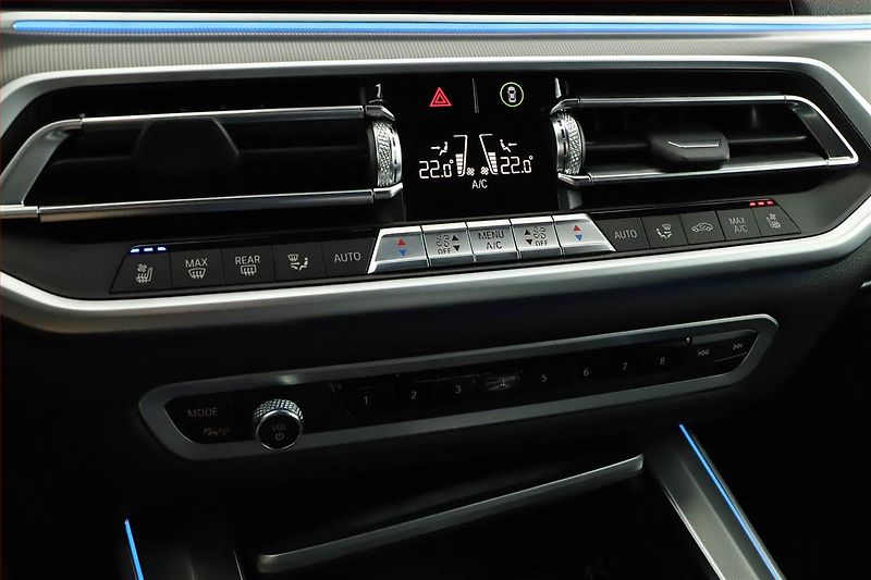 BMW X5 (2021) xDrive45e iPerf. - fotka 17 z 20