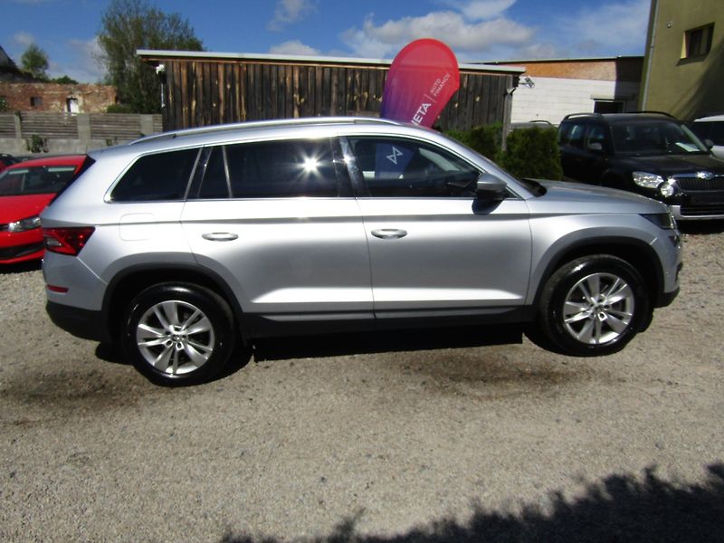 Škoda Kodiaq (2019) 2.0 TDI 140kW DSG 4x4 DPH - fotka 9 z 44
