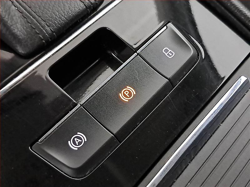 Škoda Superb (2016) Style 2.0 TSI, 4X4, Automat - fotka 20 z 23