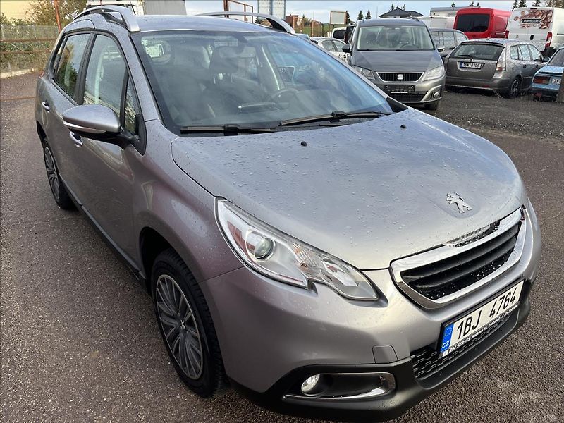 Peugeot 2008 1,2 PureTech 81KW 1.MAJITEL ČR - fotka 3 z 40