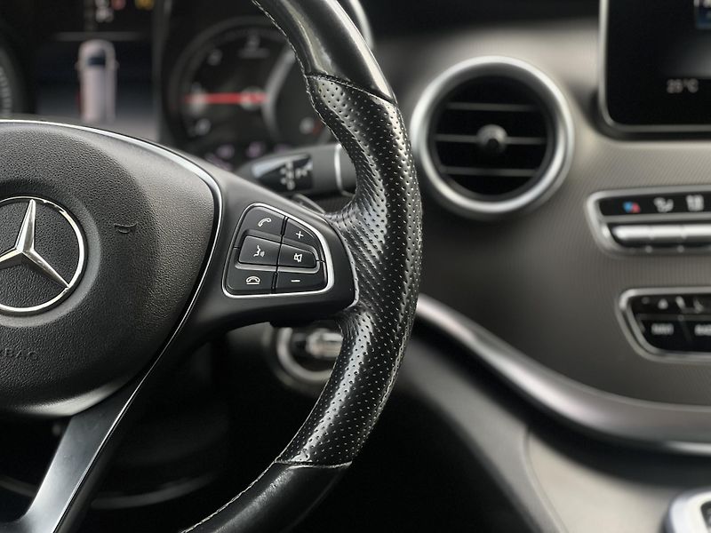Mercedes-Benz Třídy V (2018)  V-Class 250d L 4MATIC - fotka 12 z 32