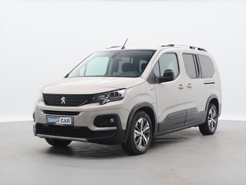 Peugeot Rifter 1,5 BlueHDI 96kW CZ 1.Maj GT - fotka 3 z 28