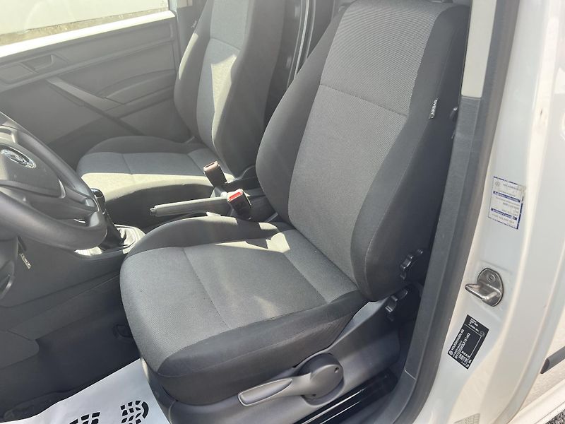 Volkswagen Caddy (2021) 1.4 TGI Maxi, 81kW, 1.MAJ, DPH - fotka 11 z 22