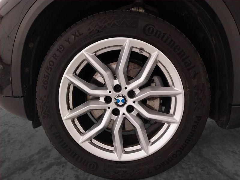 BMW X5 (2020) xDrive25d - fotka 15 z 24